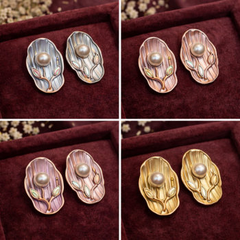 Ethereal Leaf Pearl Studs