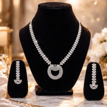 Celeste Arc Diamond Set